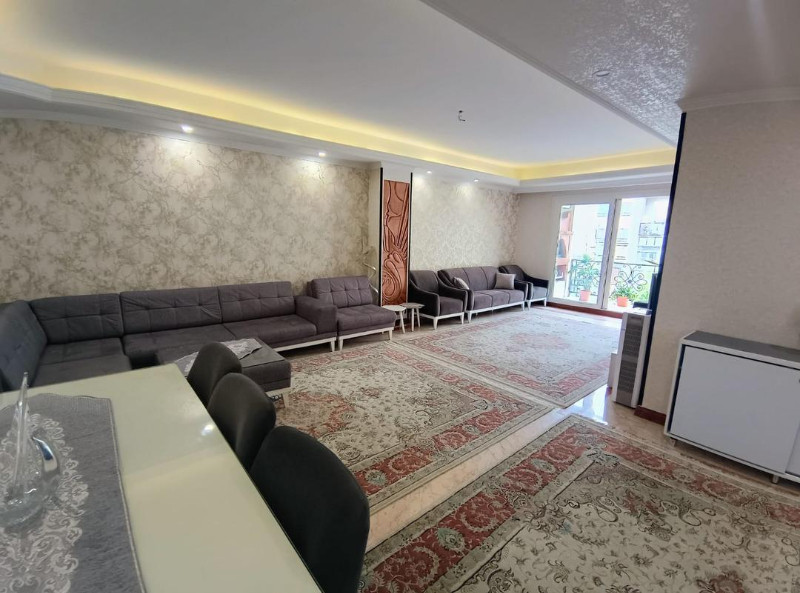 آپارتمان 95 متری دو خوابه در سازمان برنامه تهران12858610748