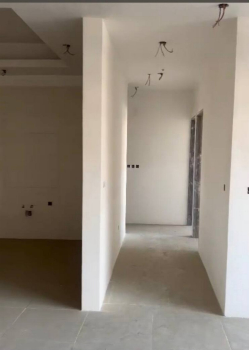آپارتمان 128 متری سه خوابه در کوی 17 شهریور تهران12859210792