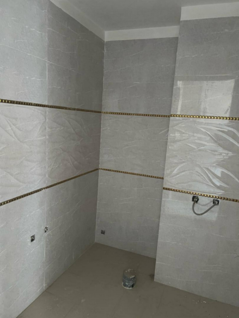 آپارتمان 128 متری سه خوابه در کوی 17 شهریور تهران12859210797