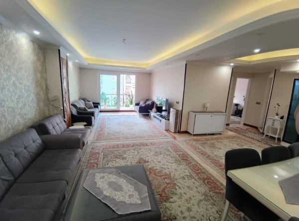 آپارتمان 95 متری دو خوابه در سازمان برنامه تهران