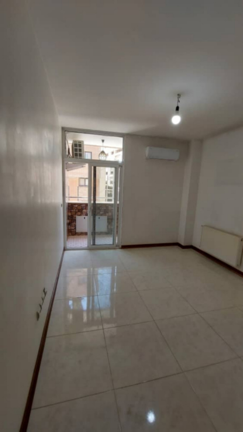 آپارتمان 155 متری سه خوابه در اصفهان12866510983