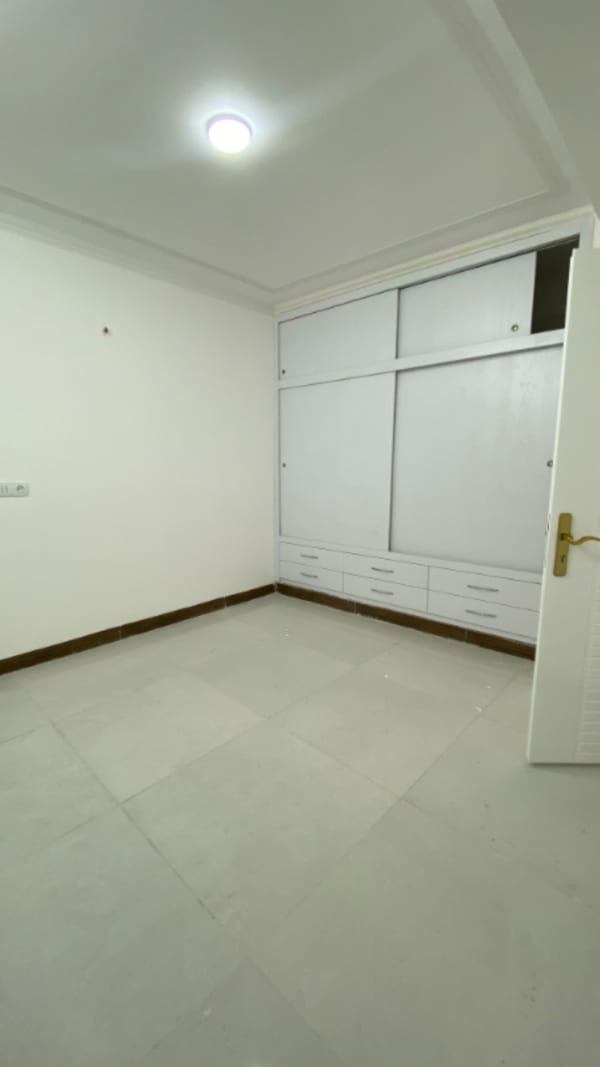 خانه 208 متری سه خوابه در خیابان صحرا یزد