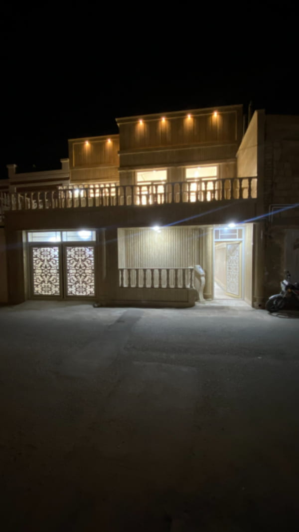 خانه 208 متری سه خوابه در خیابان صحرا یزد
