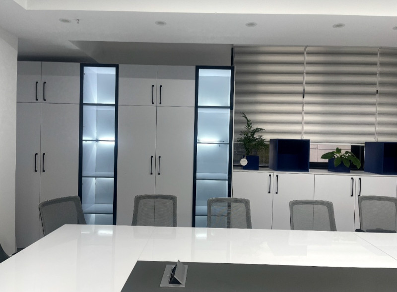 اداری 200 متری در پونک تهران