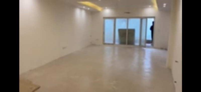 آپارتمان 139 متری دو خوابه در محمود آباد