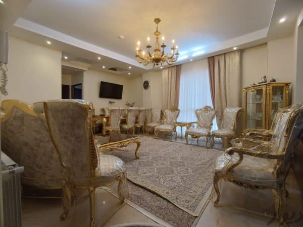آپارتمان 82 متری دو خوابه در آجودانیه تهران