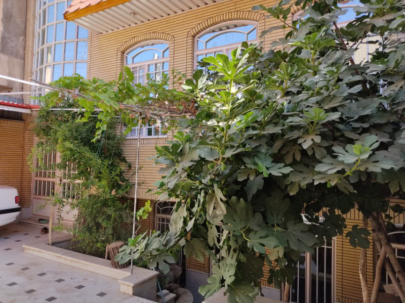 خانه 260 متری دو خوابه در بلوار شهید صدوقی قم12912111763