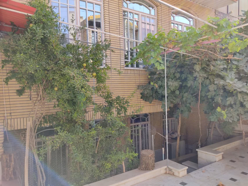 خانه 260 متری دو خوابه در بلوار شهید صدوقی قم12912111759