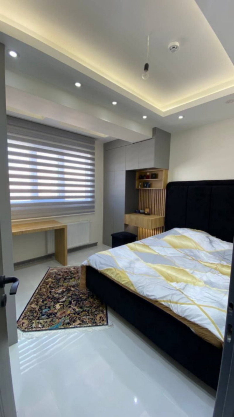 آپارتمان 180 متری سه خوابه در کوی نصر تبریز12913411798