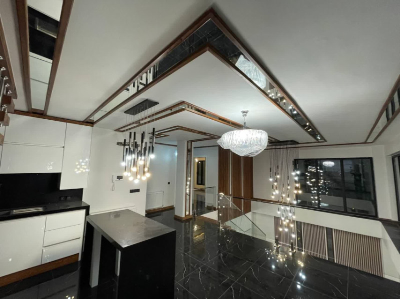 ویلا 600 متری چهارخوابه در طاووسیه کرج12930111938