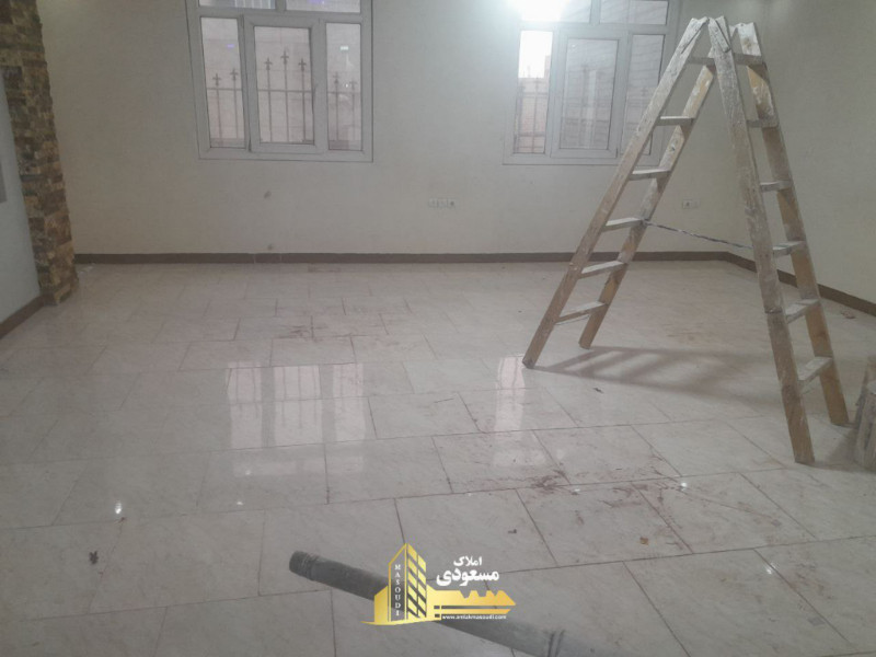 آپارتمان 100 متری دو خوابه در میدان امام خمینی شهریار