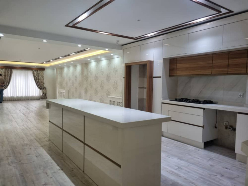 آپارتمان 175 متری در کوی گلها گرگان