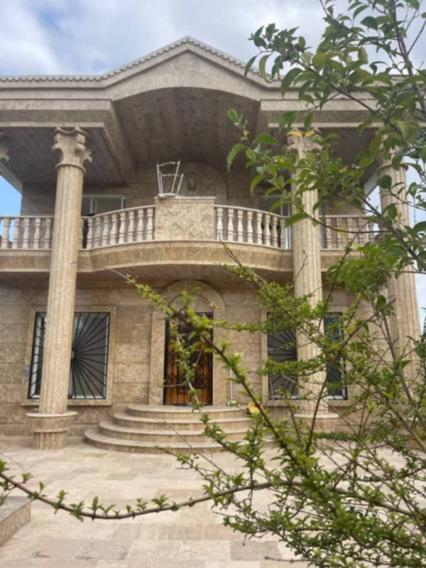 ویلا 280 متری سه خوابه در نور نور مازندران
