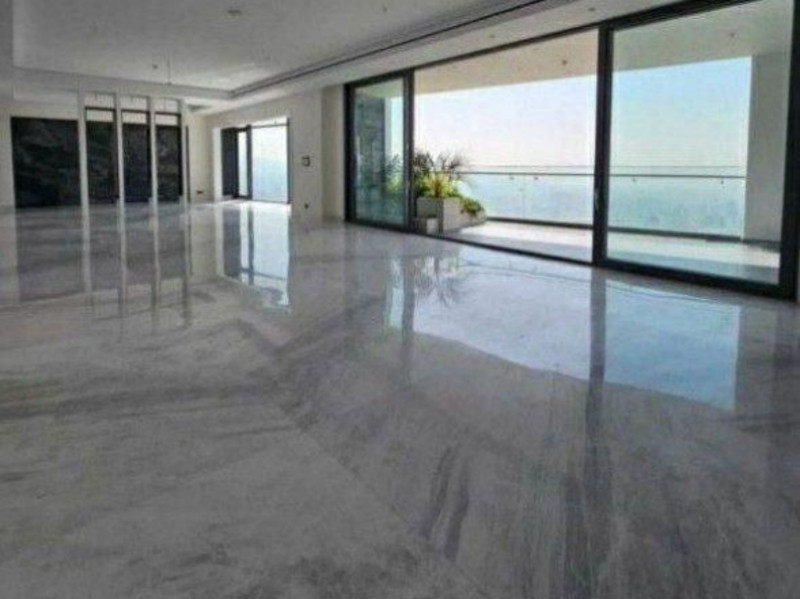 آپارتمان 260 متری چهارخوابه در امیرآباد تهران12986412467