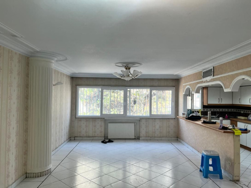 آپارتمان 100 متری دو خوابه در ونک تهران