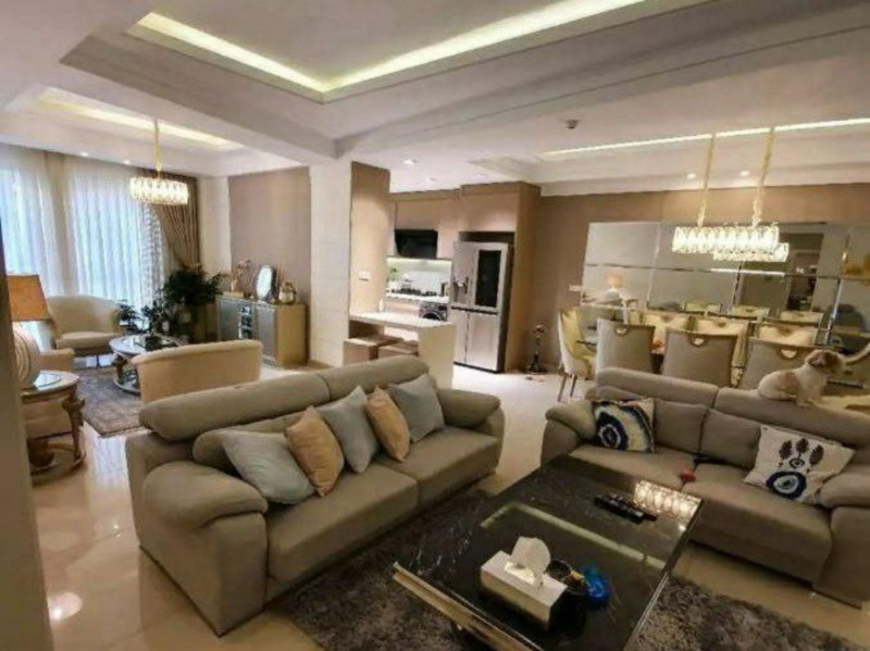 آپارتمان 160 متری سه خوابه در امیرآباد تهران12989612494