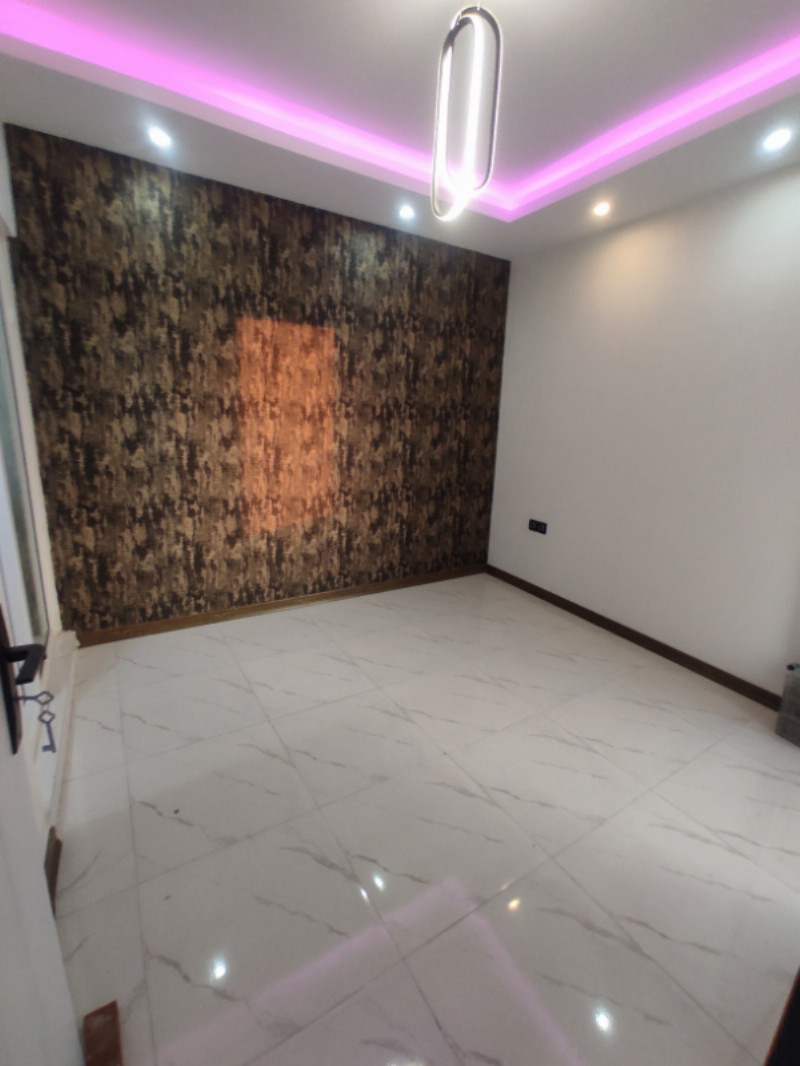 ویلا 130 متری سه خوابه در حسین آباد آمل12990912525