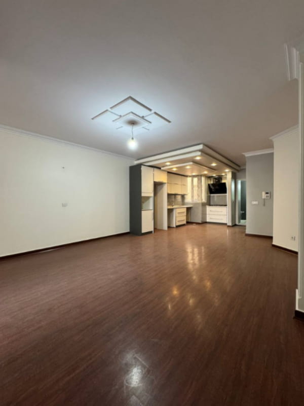 آپارتمان 76 متری دو خوابه در جنت آباد تهران