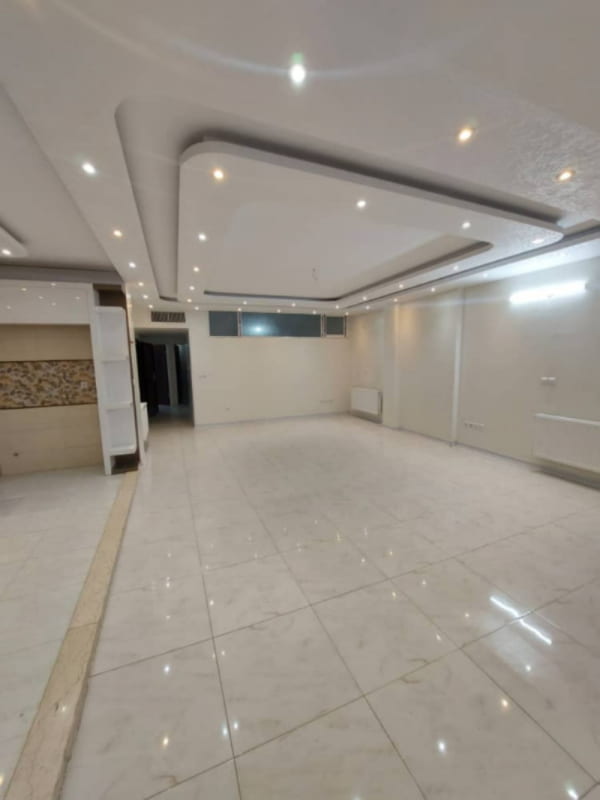 آپارتمان 140 متری سه خوابه در برازنده اصفهان