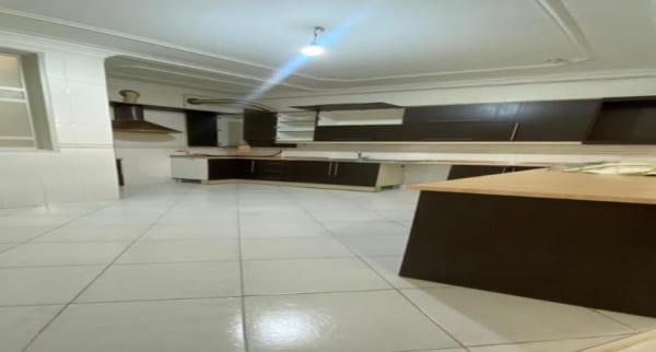 خانه 422 متری دو خوابه در خیابان صحرا یزد