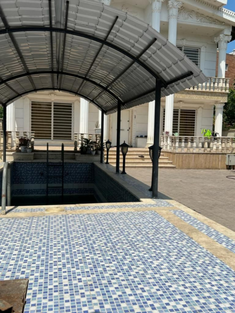 ویلا 400 متری چهارخوابه در نوشهر