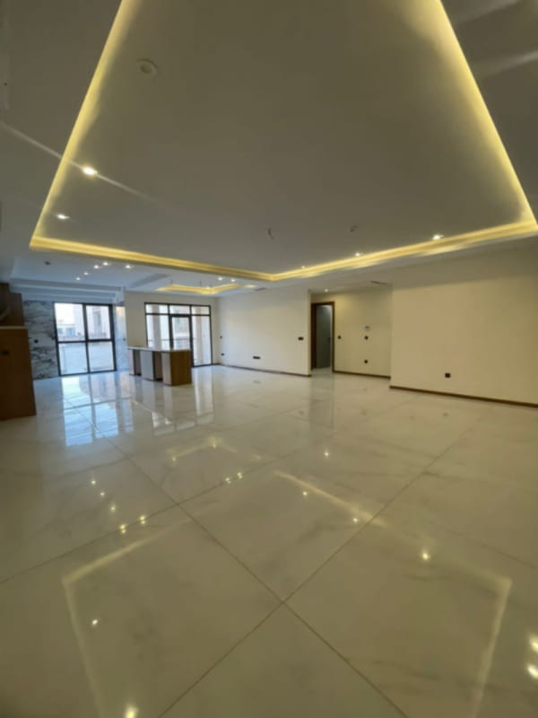 آپارتمان 160 متری سه خوابه در فردوس شرقی تهران