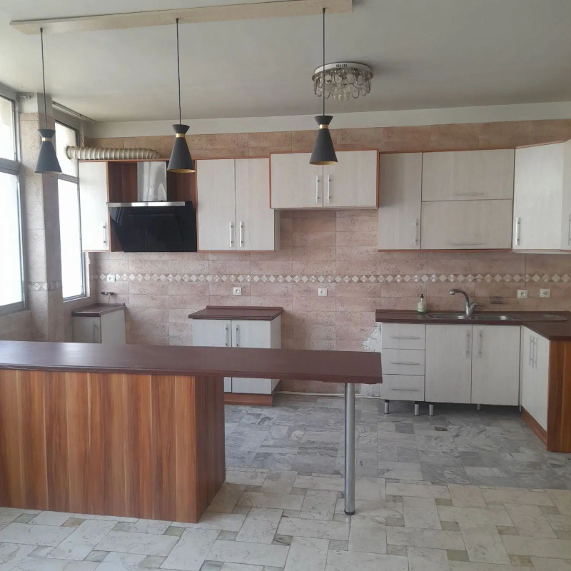 آپارتمان 122 متری سه خوابه در یوسف آباد تهران