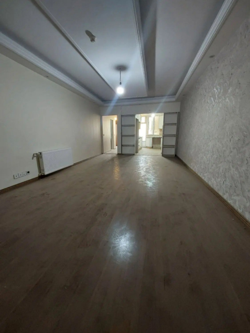 آپارتمان 88 متری دو خوابه در جمال زاده تهران