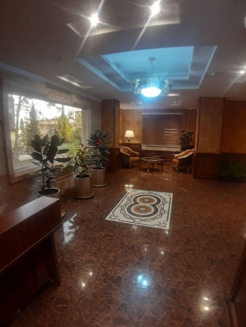 آپارتمان 130 متری دو خوابه در ظفر تهران