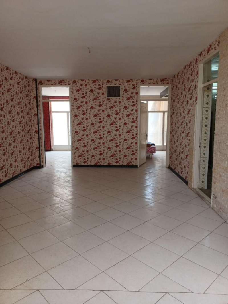 اداری 219 متری چهارخوابه در منیریه تهران