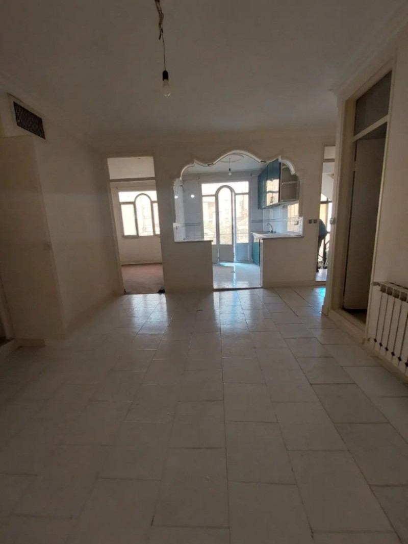 آپارتمان 45 متری یک خوابه در امیریه تهران