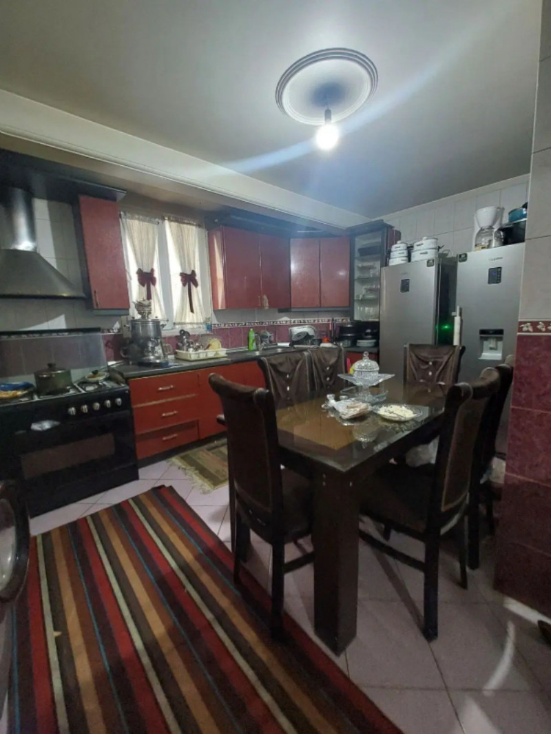 آپارتمان 90 متری دو خوابه در آذربایجان تهران