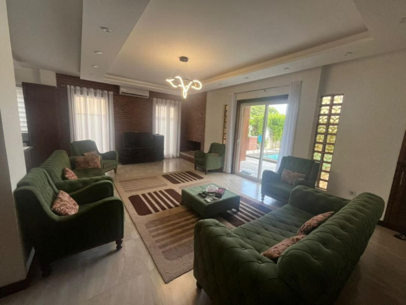 خانه 300 متری سه خوابه در تهران