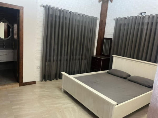 خانه 300 متری سه خوابه در تهران 3