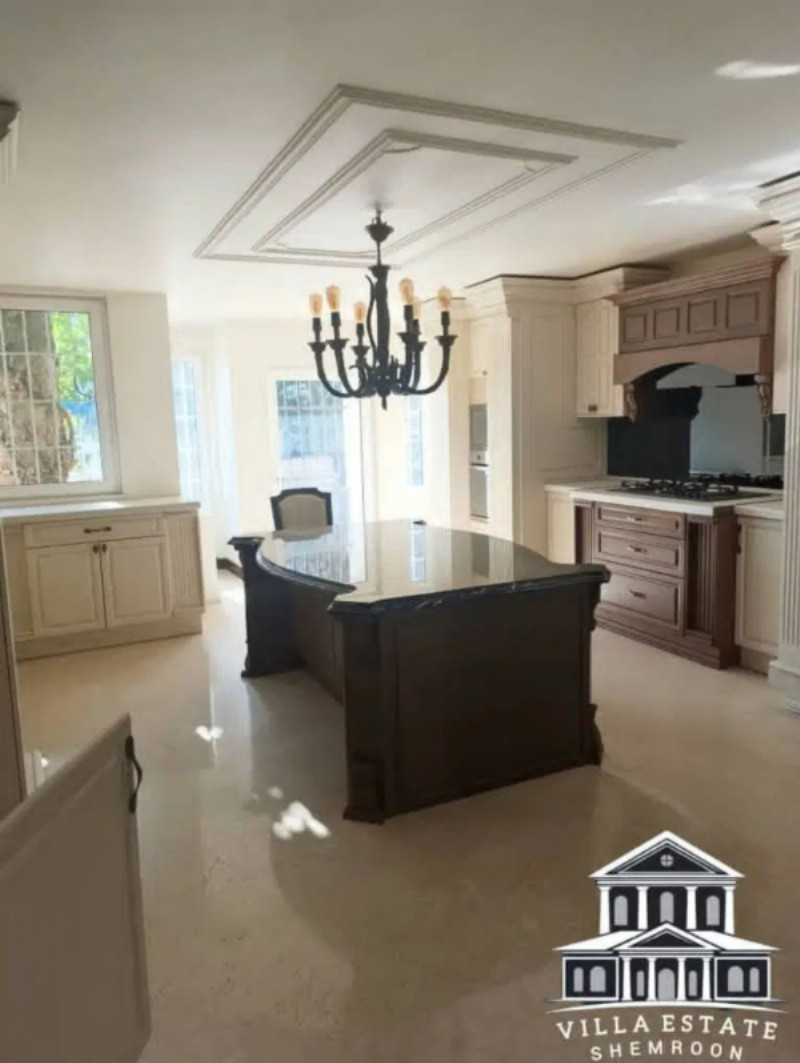 ویلا 350 متری چهارخوابه در جردن تهران