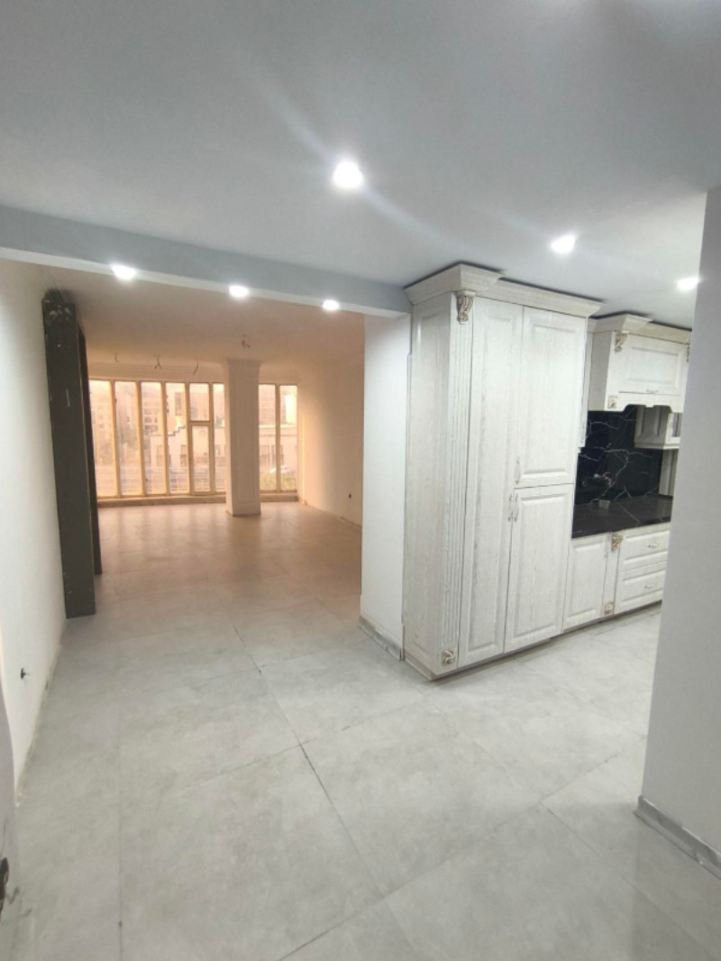 اداری 72 متری یک خوابه در میرداماد تهران