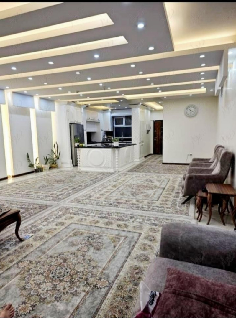 آپارتمان 135 متری دو خوابه در مسعودیه تهران13114813897