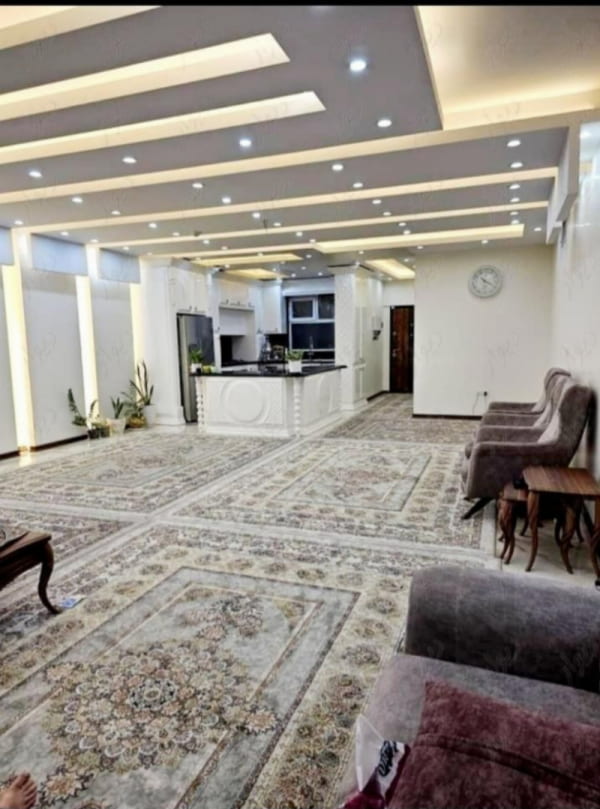 آپارتمان 135 متری دو خوابه در مسعودیه تهران