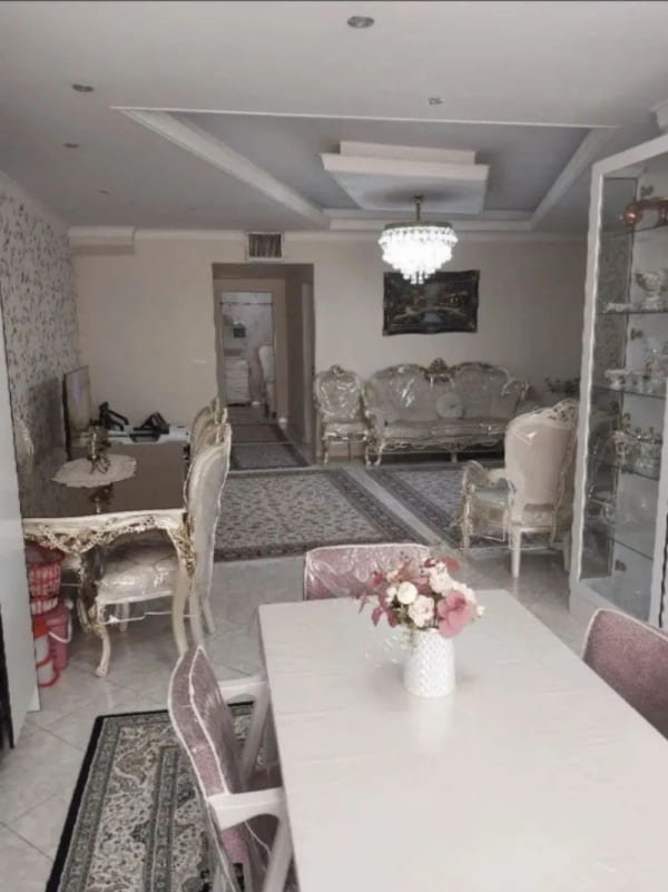 آپارتمان 100 متری دو خوابه در پاسداران تهران