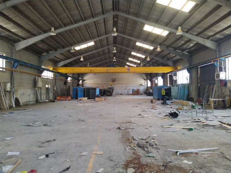 تجاری 530 متری دو خوابه در کوی 17 شهریور تهران