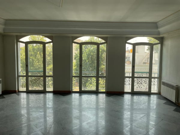 آپارتمان 156 متری سه خوابه در الهیه تهران
