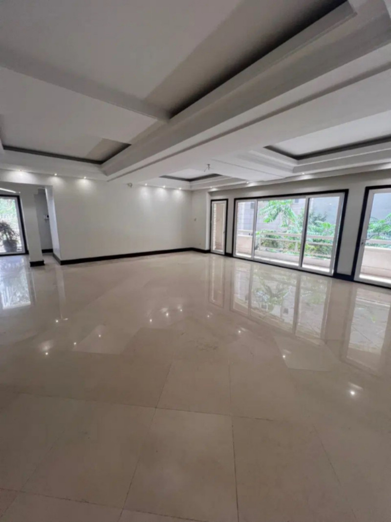 آپارتمان 286 متری سه خوابه در نیاوران تهران13128414084