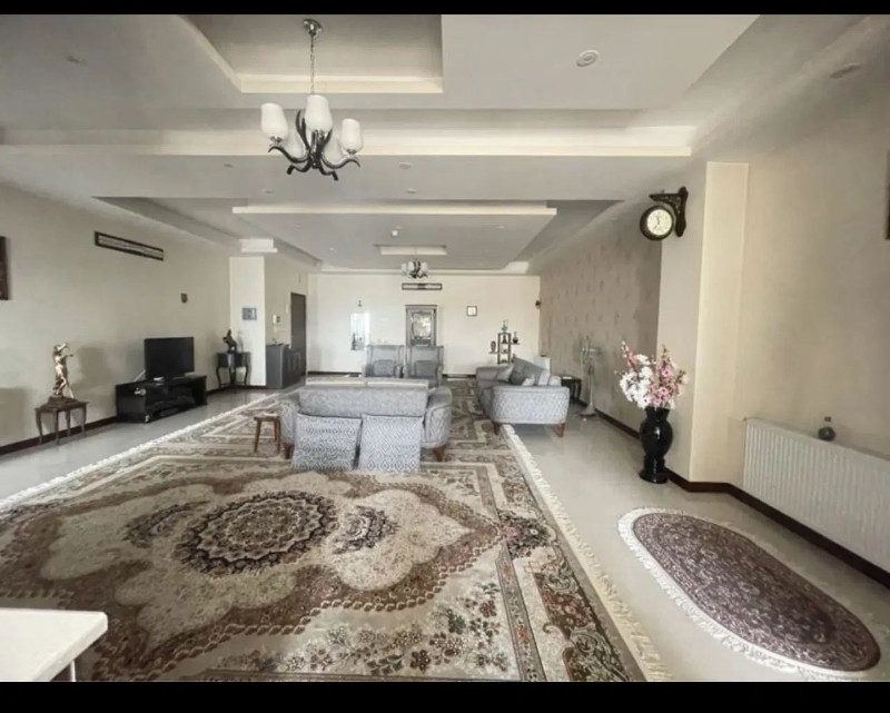 آپارتمان 103 متری دو خوابه در شهران تهران13134414139