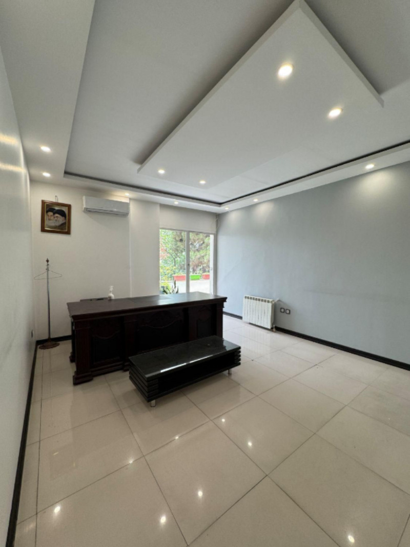 اداری 310 متری چهارخوابه در پارک وی تهران