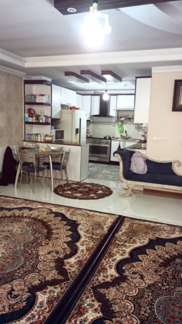 آپارتمان 94 متری دو خوابه در فاز 2 اندیشه