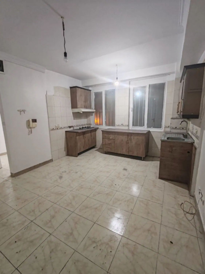 آپارتمان 35 متری یک خوابه در جیحون تهران