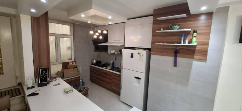 آپارتمان 120 متری دو خوابه در قیطریه تهران