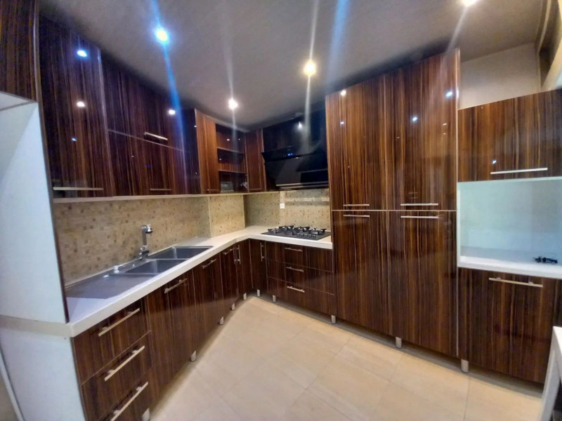 آپارتمان 130 متری سه خوابه در تجریش تهران