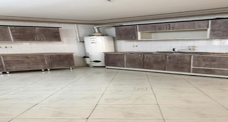 خانه 170 متری دو خوابه در خیابان صحرا یزد