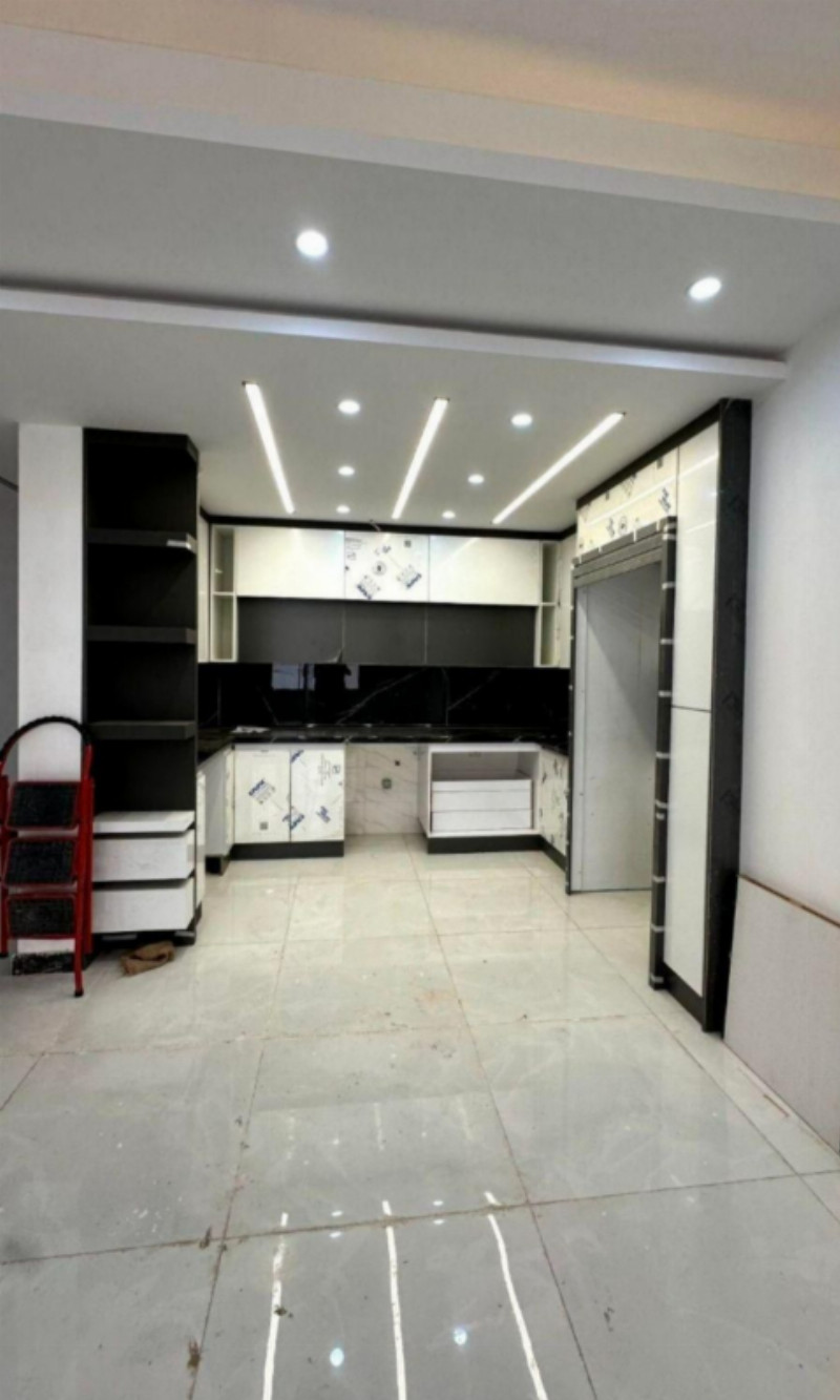 آپارتمان 107 متری دو خوابه در معلم رشت